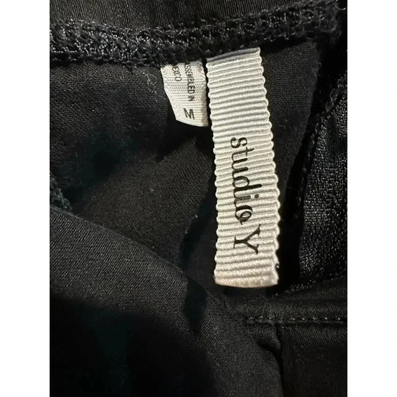 Studio Y Strapless Pleated Black‎ Top | Size M - Picture 5 of 6